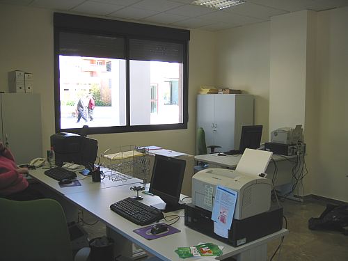 centro cvico beiro: interior de las oficinas